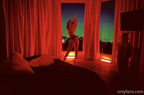 iamheaveniamhell onlyfans porn leaked