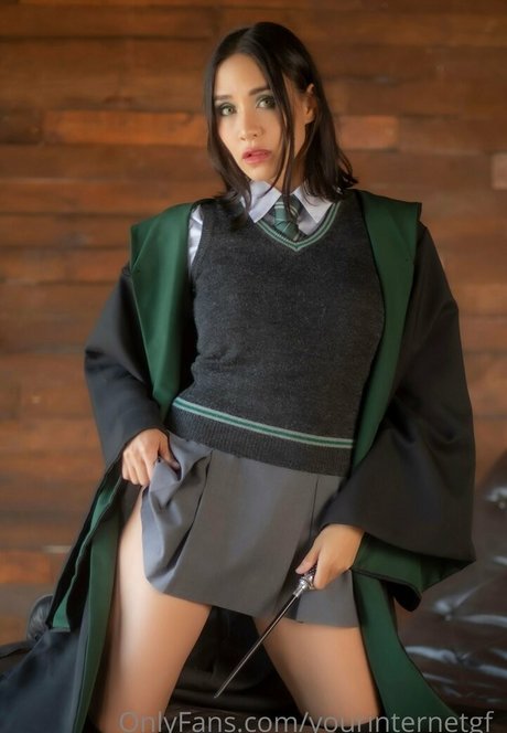 yourinternetgf_ topless onlyfans