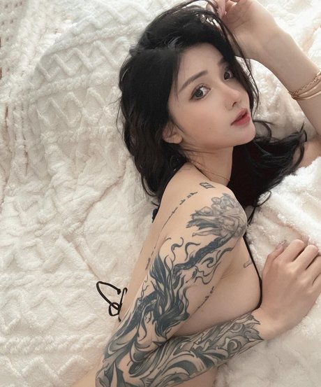 kiligkira nudes only fans