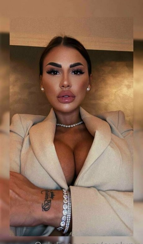 evalupu leaked only fans porn