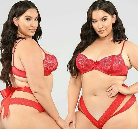 Kellee Moran onlyfans lean