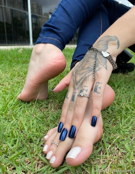 Daniitrix is on onlyfans