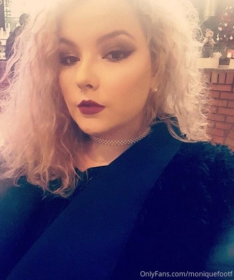 moniiquexxx onlyfans model photos