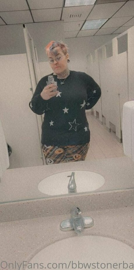 bbwstonerdoll onlyfans leaka