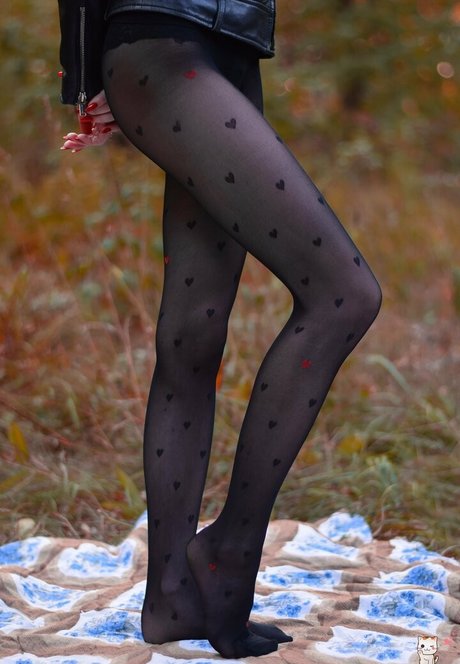 littlekiss ka feet onlyfans leak ass