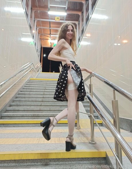 littlekiss ka feet feet onlyfans