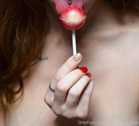 littlekiss ka feet leaked onlyfans naked