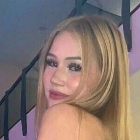 Ariane Davis onlyfans picture