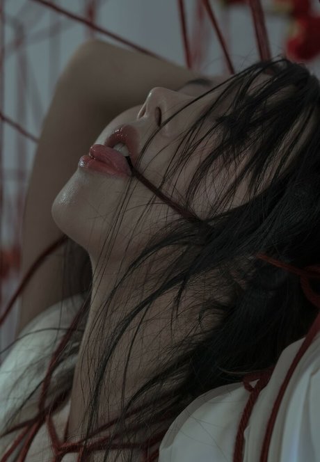 YunX1X1 onlyfans topless