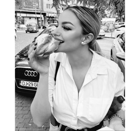 Andreea Ungur onlyfans leaked