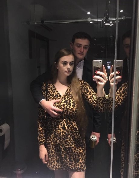 Bex McFadden onlyfans model images