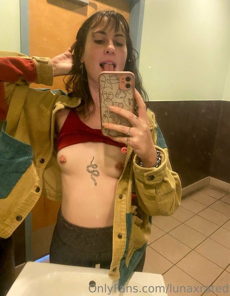 lunaxrated onlyfans porn