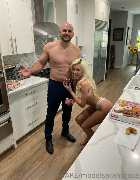 modelsarahgrace only fans pic