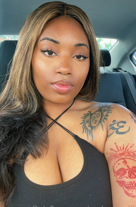 melamamiii onlyfans leaks sex