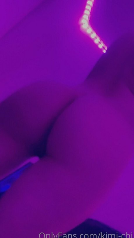 kimi chi onlyfans desnuda