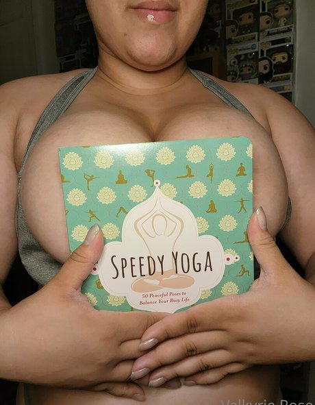 valkyrie rose freee onlyfans ass