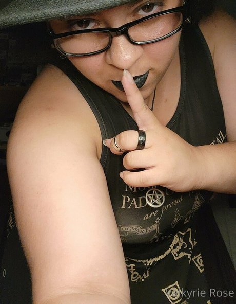 valkyrie rose freee en onlyfans