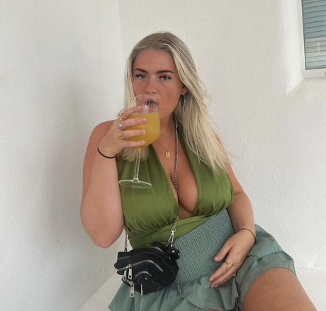 Anna K onlyfans leaked.