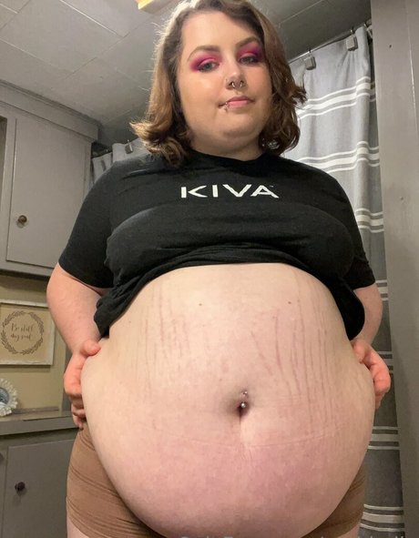 gothbelly leaked onlyfans photos