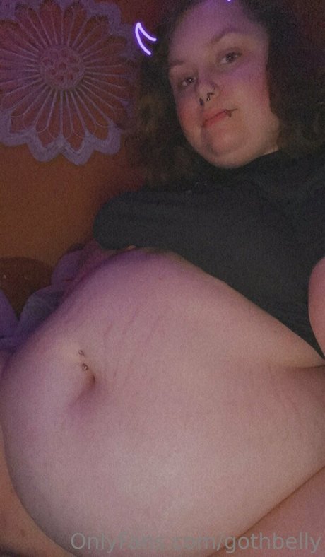 gothbelly onlyfans nsfw