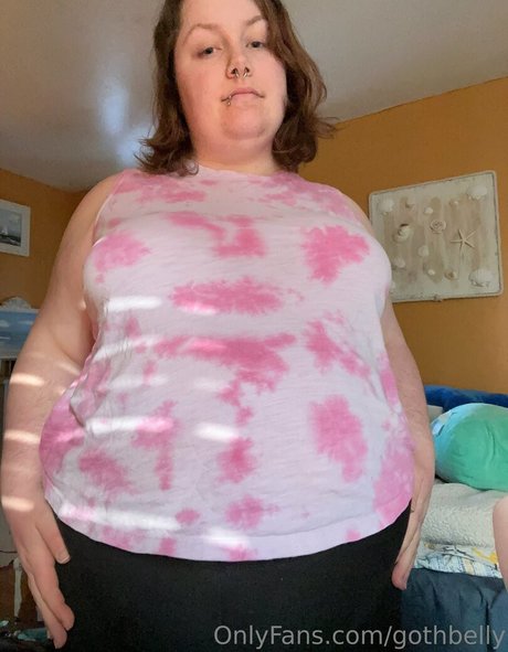 gothbelly naked onlyfans