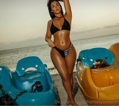 Hayley Davis onlyfans x