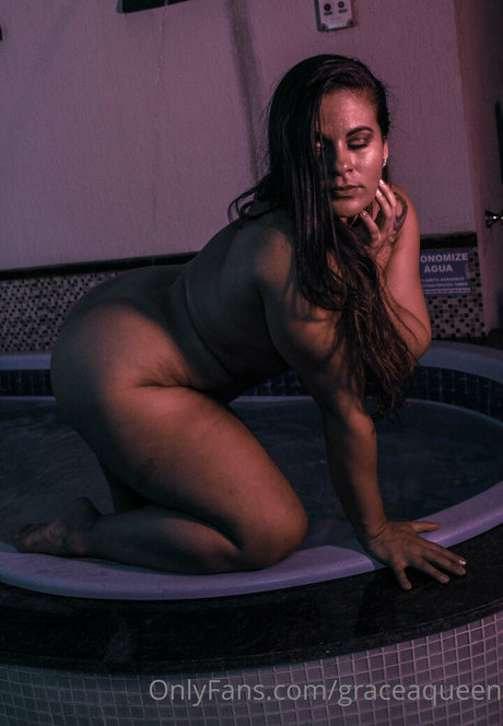 graceaqueen free onlyfans