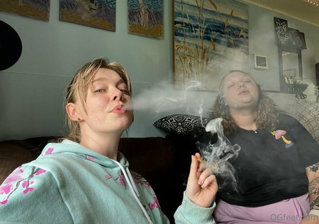 Sativa Skies onlyfans leake