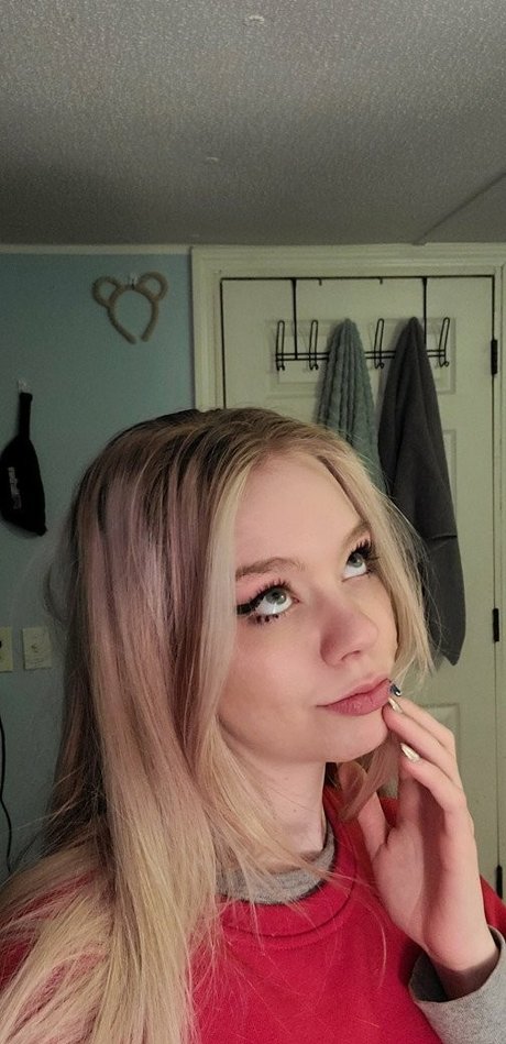 Sativa Skies onlyfans naked