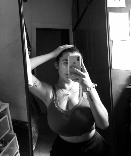 Anna Romero onlyfans leak nudes