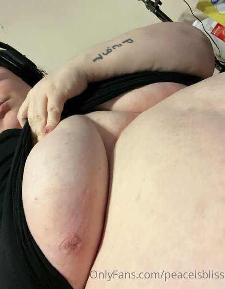 peaceisbliss onlyfans nude pictures