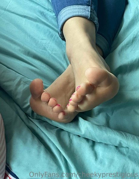 cheekyprestigious en onlyfans