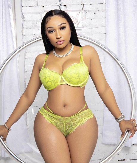 Ella Bandz porn only fans