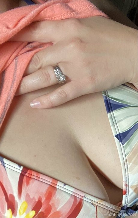 abbykiss2020 onlyfans sex