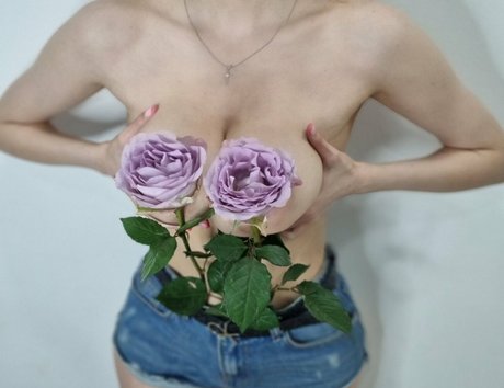 Elusiveutopia onlyfans sexy