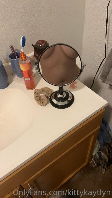 kittykaytlyn naked onlyfans leaked