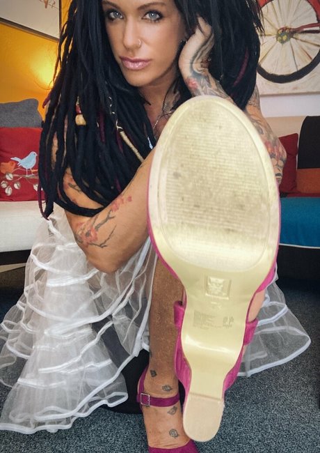 immistressraven onlyfans hot