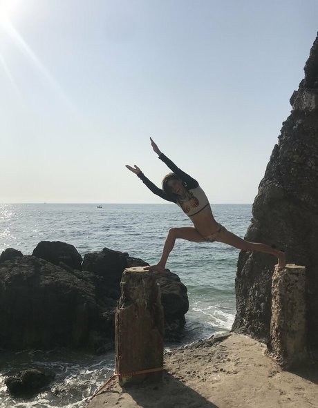 lizbecheeky onlyfans pics leaked