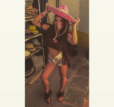 Emma Lynn Slavin nude onlyfans porn