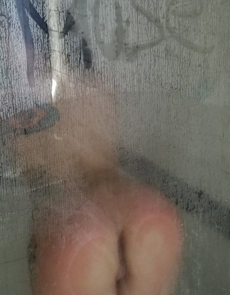 mandymuse69 feet onlyfans