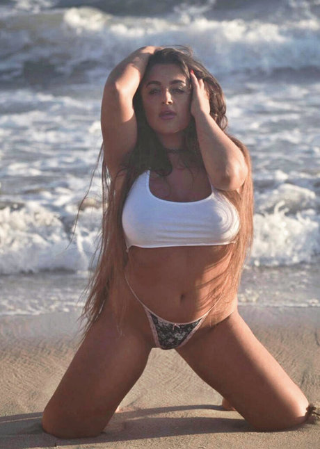 Nikiamarshalll naked only fans