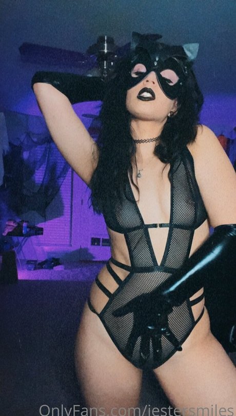 jestersmiles onlyfans lesk