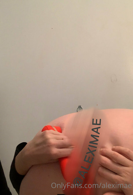 aleximae nudes onlyfans leaks