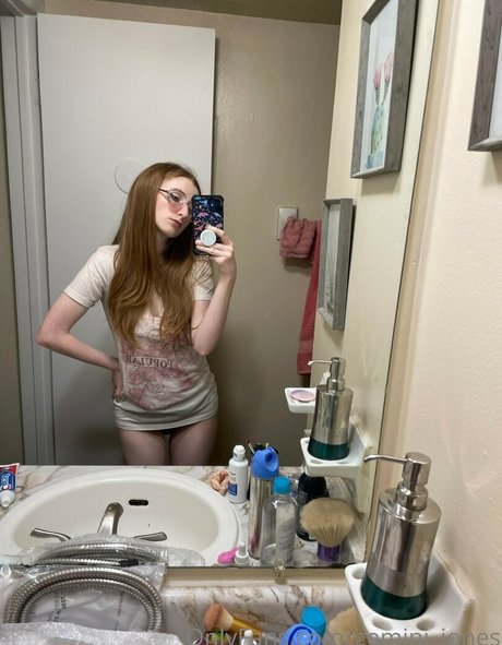 gemini jones onlyfans photo