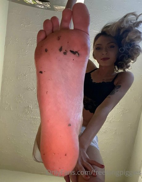 freelongpiggies leaked onlyfans porn