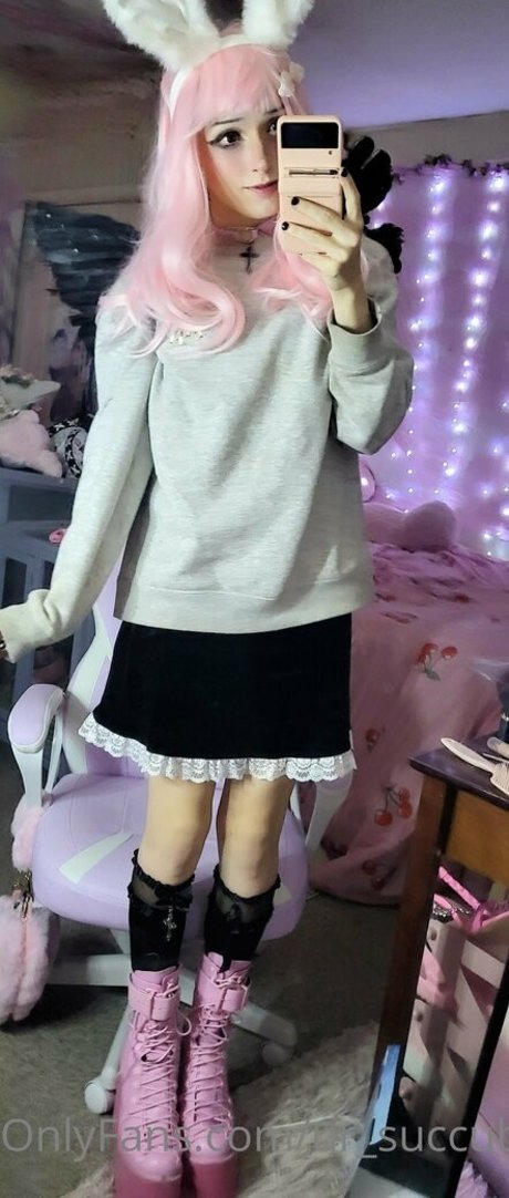 ur succubus gf is on onlyfans