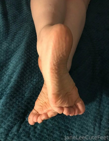 janeleecutefeet naked leaked onlyfans