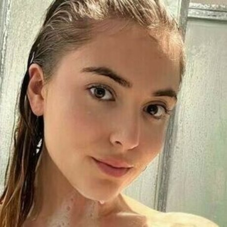 Scarletbeauty25 onlyfans nudes leak