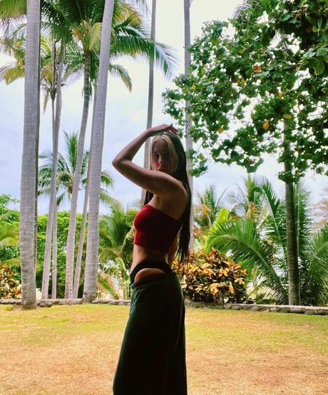 Scout Willis onlyfans leaked.