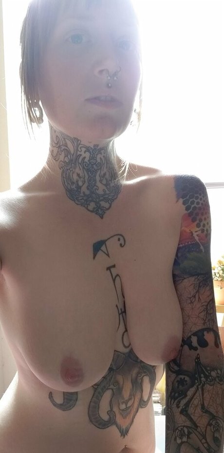 thesavorypie nude onlyfans leaks